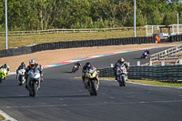 enduro-digital-images;event-digital-images;eventdigitalimages;mallory-park;mallory-park-photographs;mallory-park-trackday;mallory-park-trackday-photographs;no-limits-trackdays;peter-wileman-photography;racing-digital-images;trackday-digital-images;trackday-photos